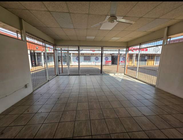 56M² BUSINESS TO LET IN VAALPARK